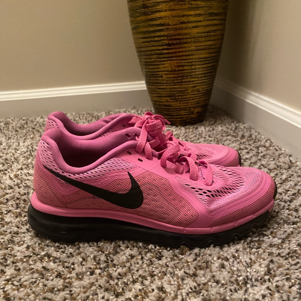 Nike Natural Running Ride tennis shoes